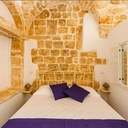 La Finestra Dimora Charme Hotel Челие Месапика Екстериор снимка
