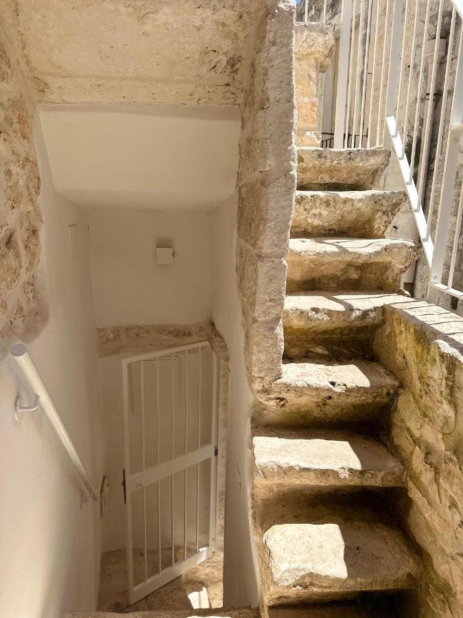 La Finestra Dimora Charme Hotel Челие Месапика Екстериор снимка
